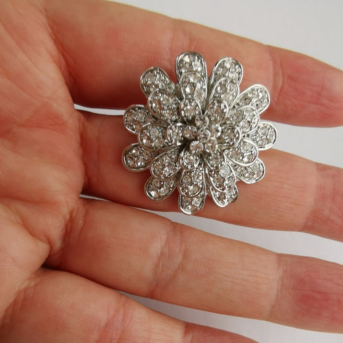 Chrysanthemum Flower Crystal Brooch Pin