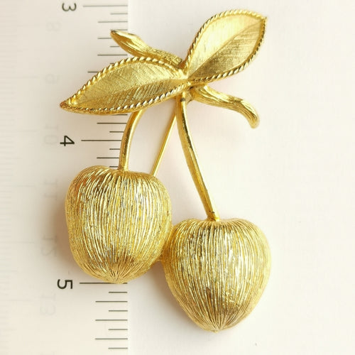 Vintage 1966 Golden Cherries Brooch by Sarah Coventry