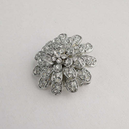 Chrysanthemum Flower Crystal Brooch Pin