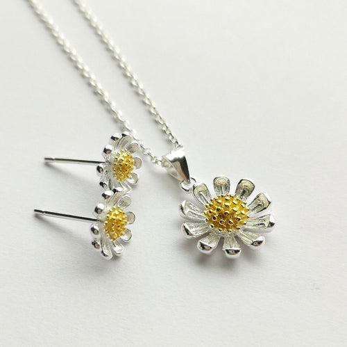 Daisy Pendant Necklace Earring set in Sterling Silver and 14k Gold