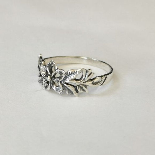 Sterling Silver Flower Band Ring