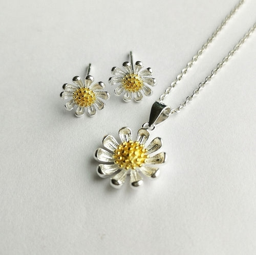 Daisy Pendant Necklace Earring set in Sterling Silver and 14k Gold