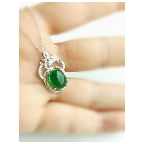 Vintage Inspired Green Onyx White Sapphire Pendant Necklace