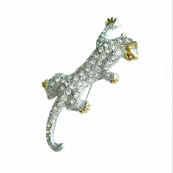 Vintage 80's Panther / Leopard Brooch in Clear Crystals