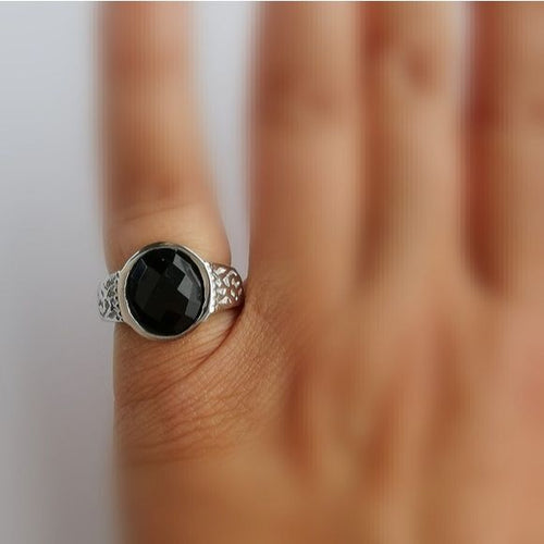 Black Onyx Signet Ring  in Sterling Silver size 6