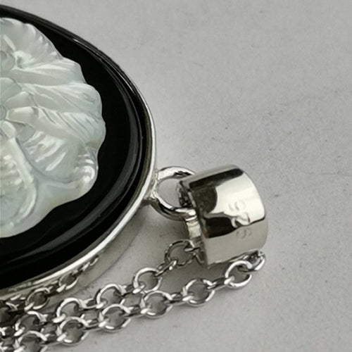 Cameo Pendant Necklace in Black Onyx and Carved Mother of Pearl