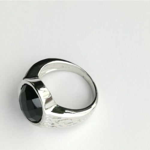 Black Onyx Signet Ring  in Sterling Silver size 6