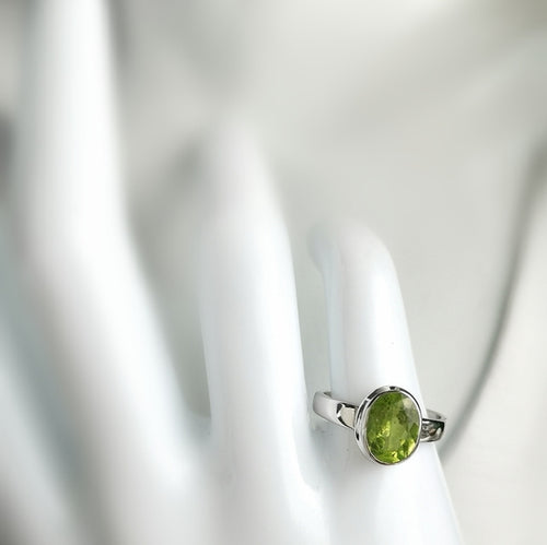 Apple Green Peridot Ring in Sterling Silver size 6