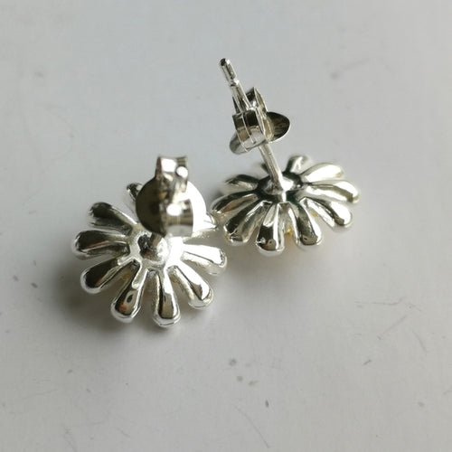 Daisy Pendant Necklace Earring set in Sterling Silver and 14k Gold