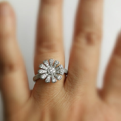 Cz Daisy Flower Cocktail Ring in Sterling Silver