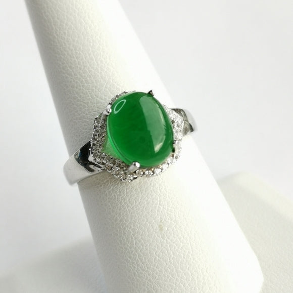 Green Onyx Ring with White Sapphire