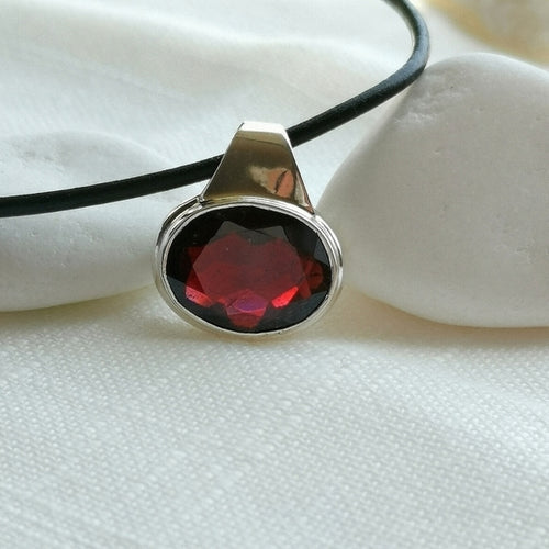 Modernist Oval Garnet Pendant in Sterling Silver Necklace