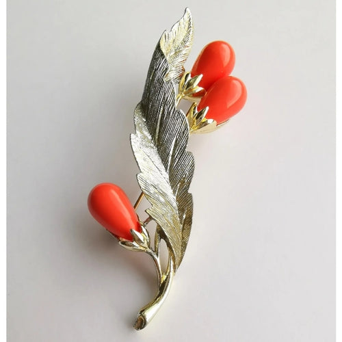 Vintage Sarah Coventry Leaf and Flower Buds 1960's Brooch