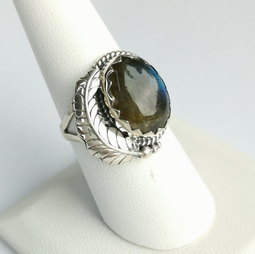 Labradorite Rng in Feather Sterling Silver Design size 9