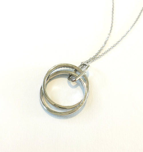 Turquoise Entwined Circles Pendant Necklace in Sterling Silver